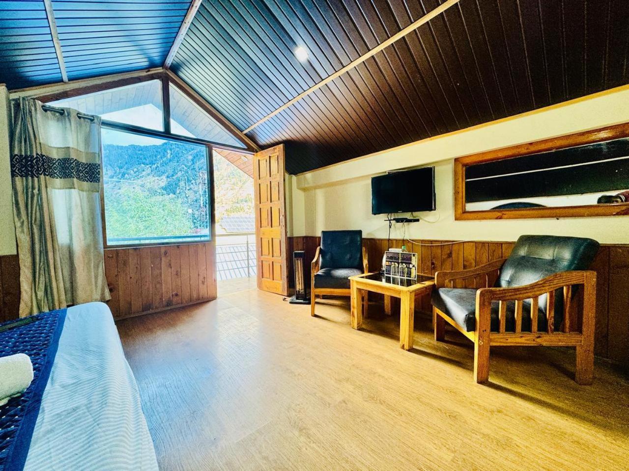 The Royal View Cottage Manāli Exteriör bild